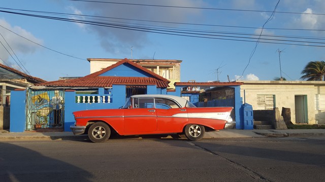 cuban_surfers_inline_5